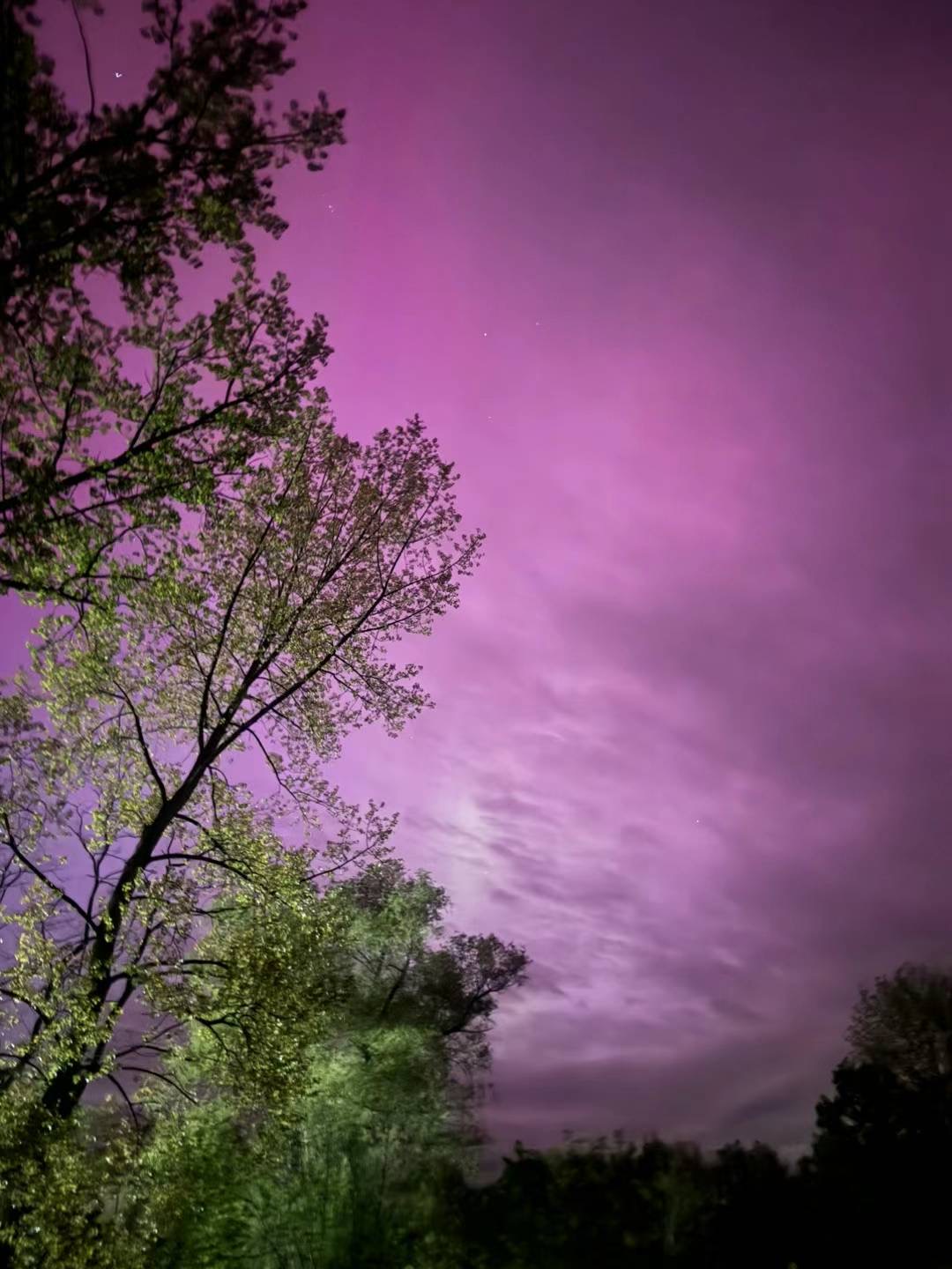 我要捐出2双鞋子，